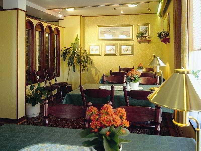Hotel Easy 3*