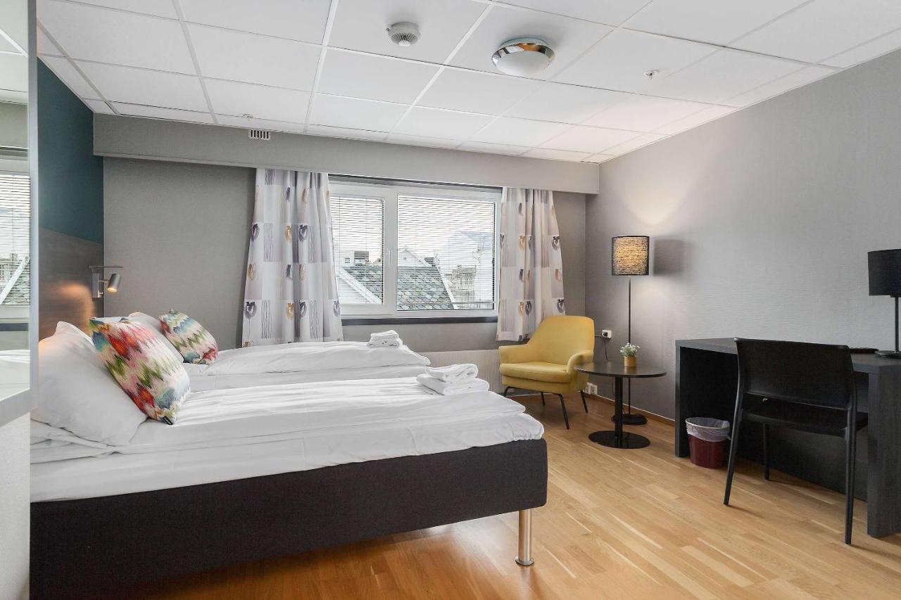 Hotel Easy